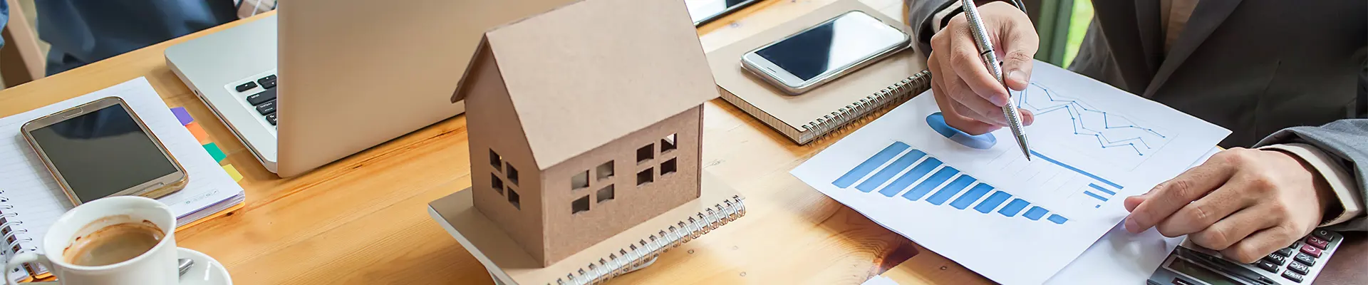 Banner_Real Estate Investing.jpg